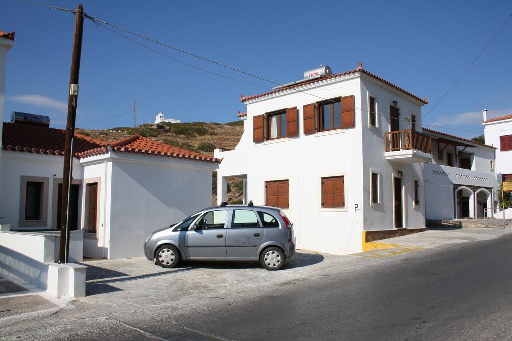 באטסי Amorani Studios מראה חיצוני תמונה